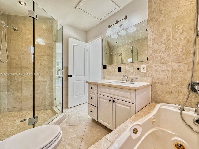 Building Photo - Northeast 18th Court, Miami, FL 33179 - 4 BR 2 BA house