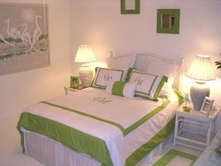 Building Photo - 7 Lexington Ln E