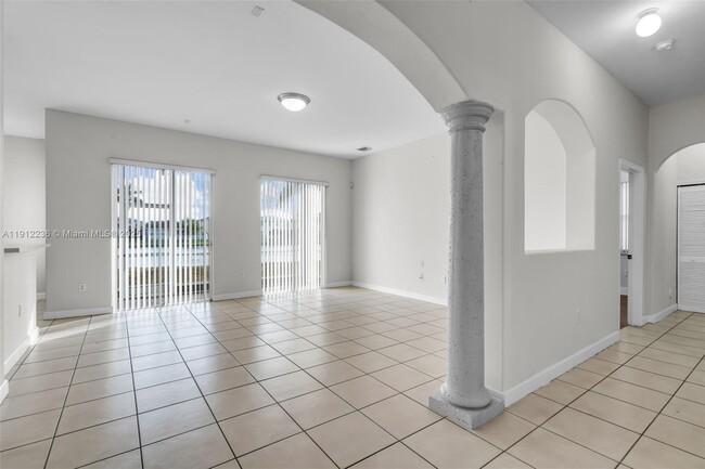 Building Photo - 8920 NW 180th Terrace