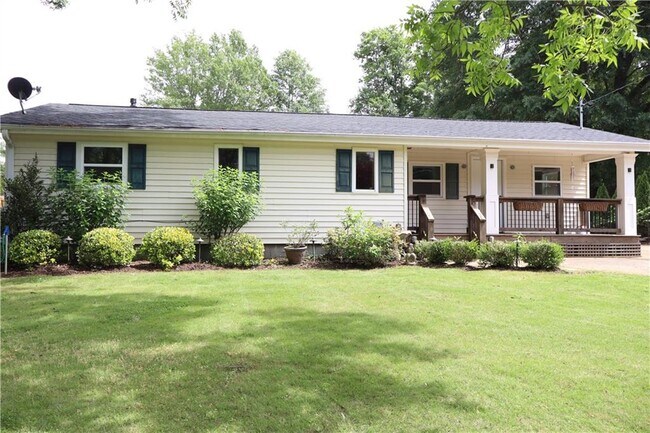 Building Photo - 3432 Gilleland Cir
