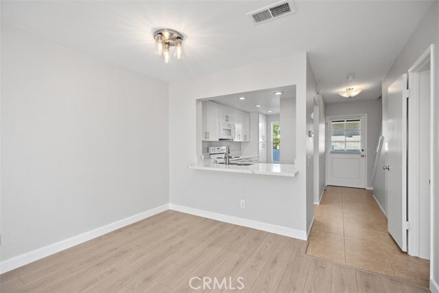 Building Photo - 63 Bentwood Ln