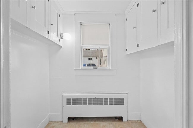 Building Photo - 10 Vendome St