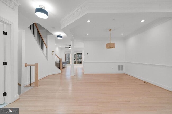 Building Photo - 1038 Grand Oak Way