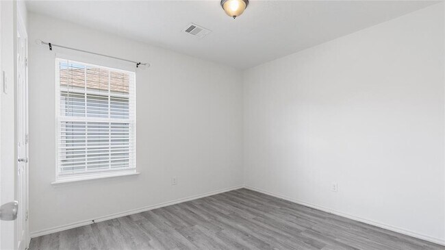 Building Photo - 13234 Skyview Landing Dr