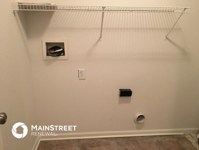 Building Photo - 6081 Bannister Ct