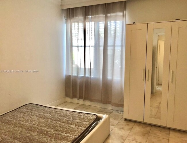 Building Photo - 1502 Jefferson Ave