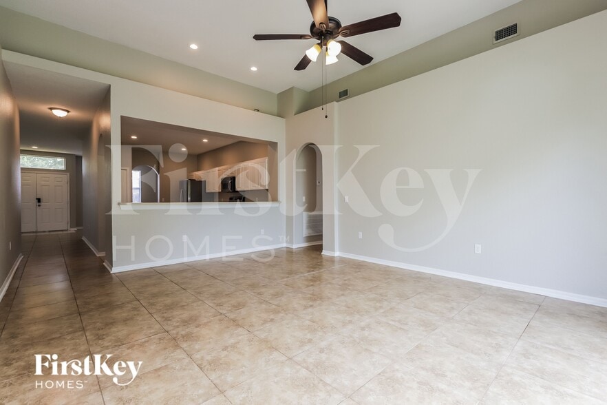 Building Photo - 2751 Berkford Cir
