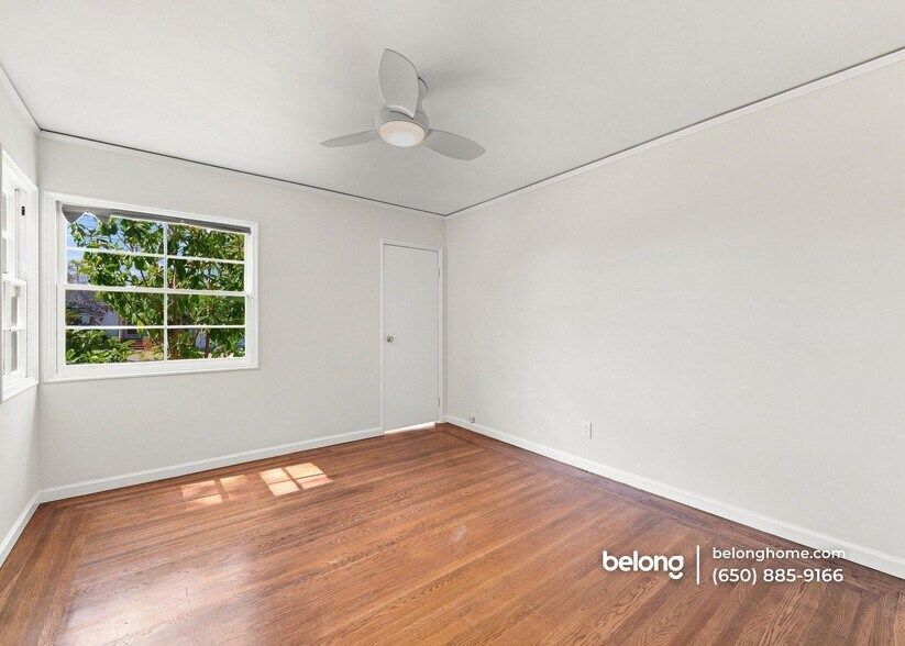 Building Photo - 279 Bowling Green St
