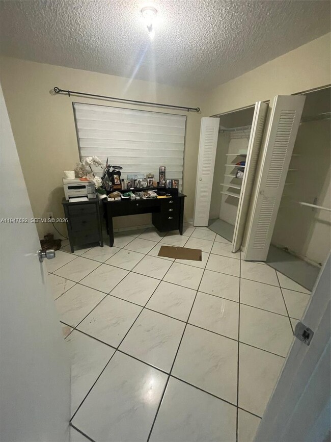 Building Photo - 11458 NW 91st Ct