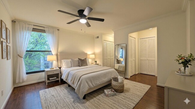 Building Photo - 136 Duvall Ln