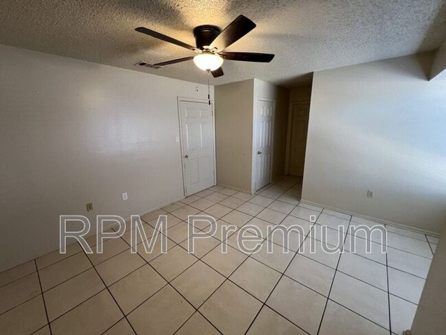 Building Photo - 5170 Weston