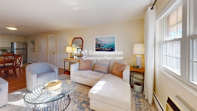 Building Photo - 27 Arlington Rd