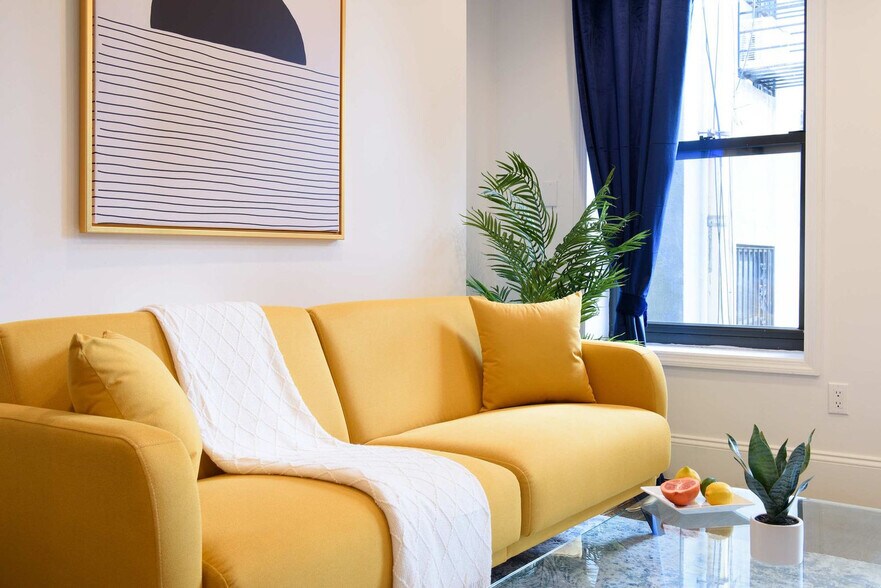 Building Photo - 69a Clinton St