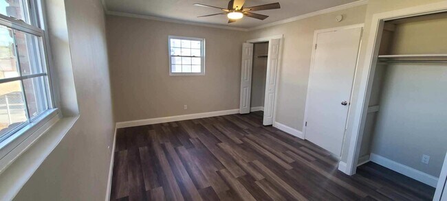 Master Bedroom - 7706 Berkshire Blvd