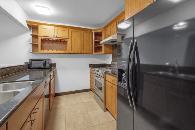 Building Photo - 1Bd/1Ba Redmond Condo