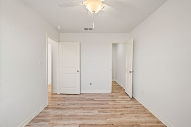 Building Photo - Country Living In Roosevelt ISD!