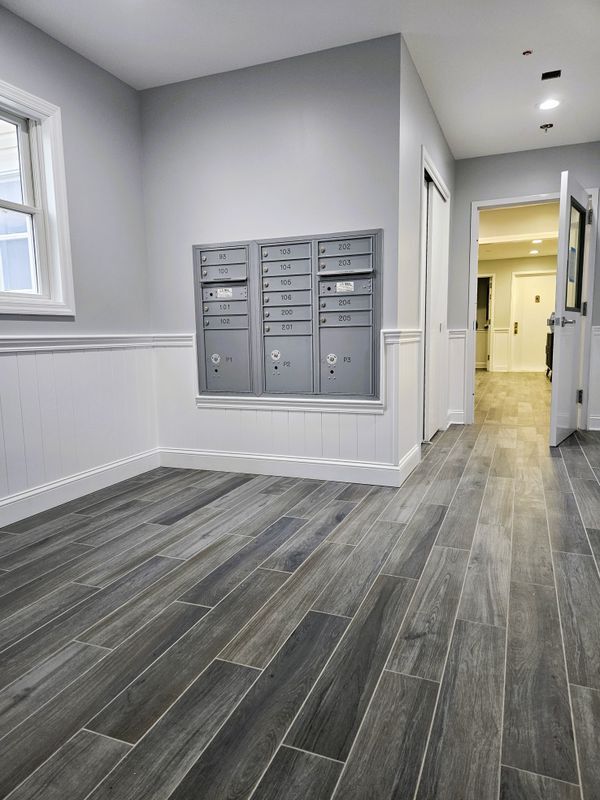 Building Photo - 93 Hempstead Ave