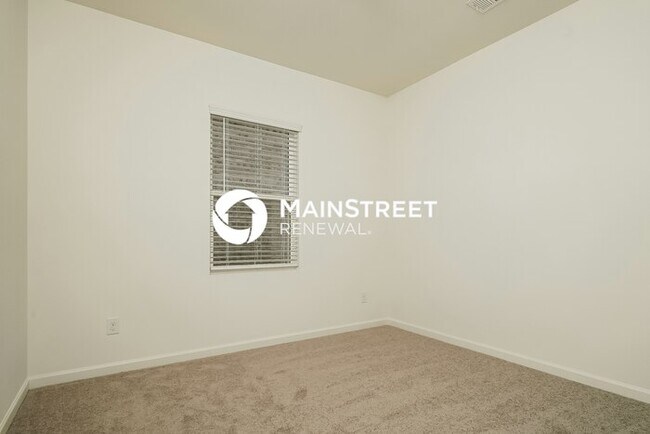 Building Photo - 4 Bedroom Pet-Friendly Home in Crowley, TX with Main Street Renewal