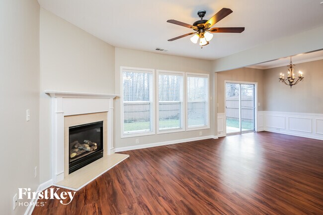 Building Photo - 5450 Crestwick Wy