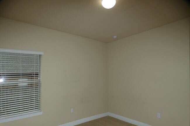 Building Photo - 3-Bedroom Home + Office/Flex Space