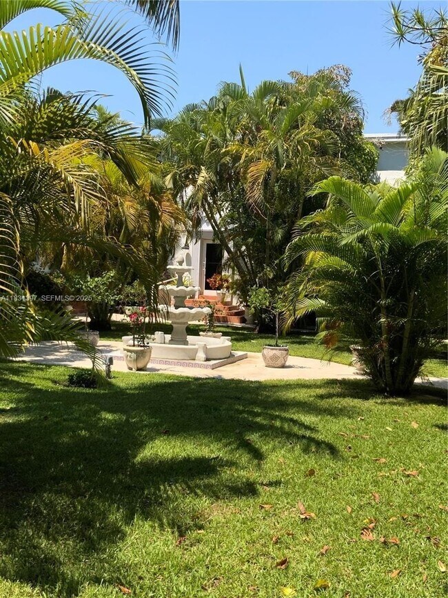 Building Photo - 10074 E Bay Harbor Dr