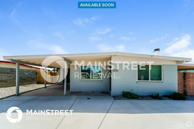Building Photo - 8510 E Ruby Dr