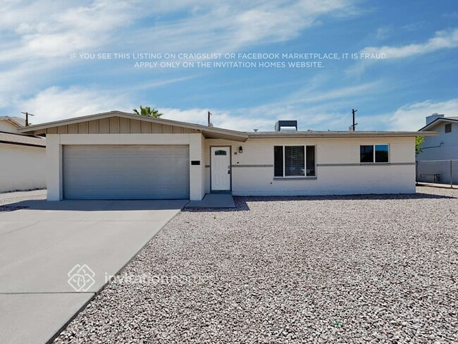 Building Photo - 505 E Hermosa Dr
