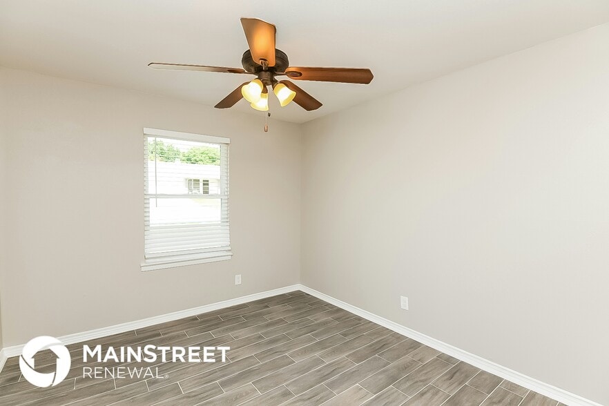 Building Photo - 3558 Paint Trail