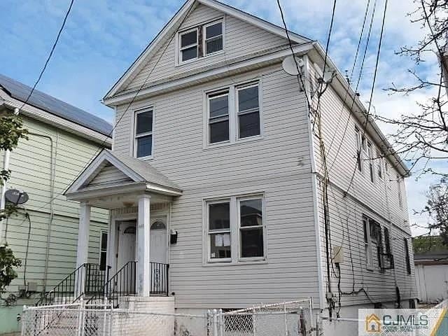 Building Photo - 449 3rd Ave
