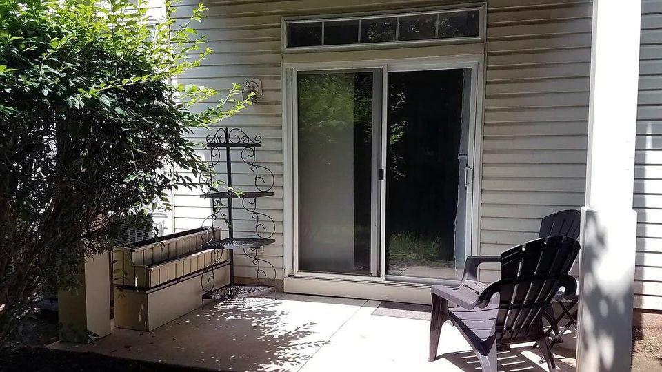 back-patio-4 - 305 Dresher Woods Dr