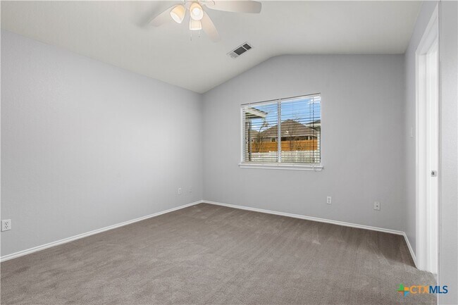 Building Photo - 4492 Mather