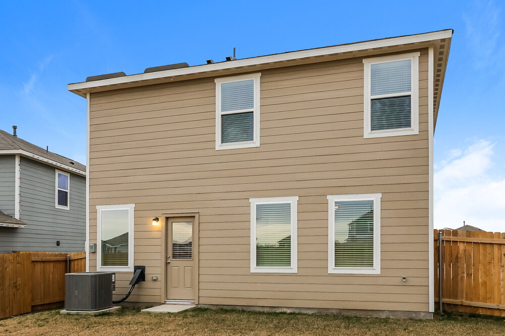 Building Photo - 1208 Kings Pl