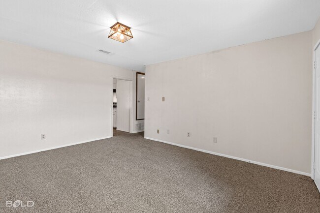 Building Photo - Check Out this 3 Bed 1.5 in Shreveport!