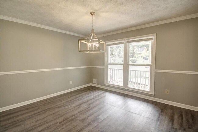 Building Photo - 2450 Horseshoe Bend Rd SW