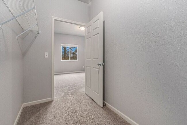 Building Photo - 5499 E Karen Ct