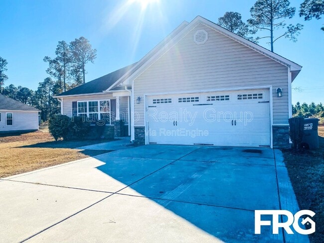 Building Photo - 118 Quail Hollow Dr