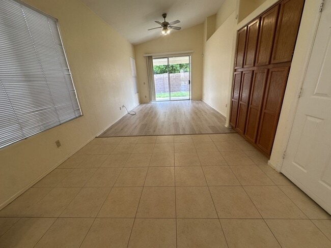 Building Photo - CONVENIENT CHANDLER LOCATION