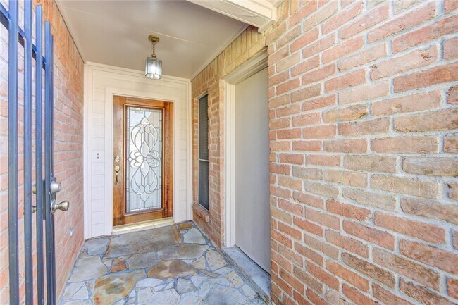 Building Photo - 1927 Ash Meadow Dr