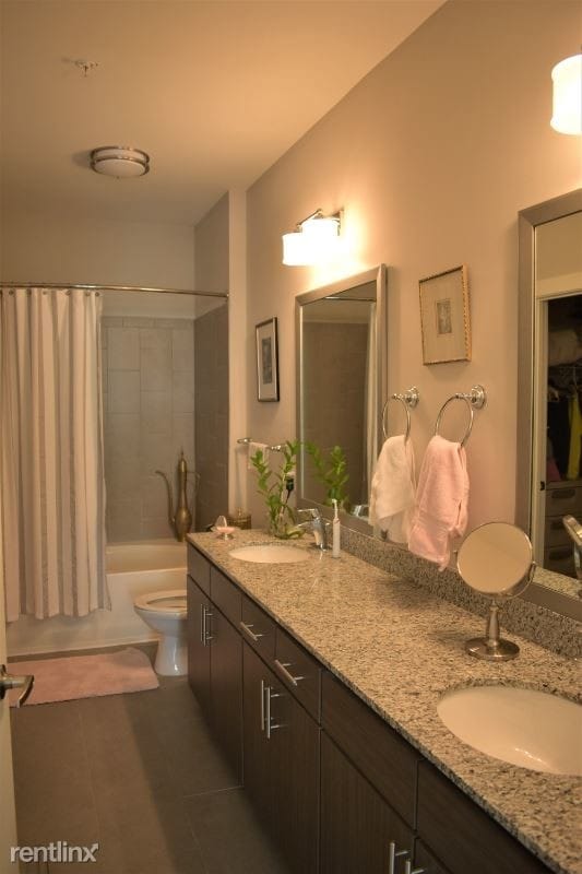 Building Photo - 215 Promenade Vista Street