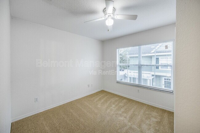 Building Photo - 4021 Venetian Bay Dr