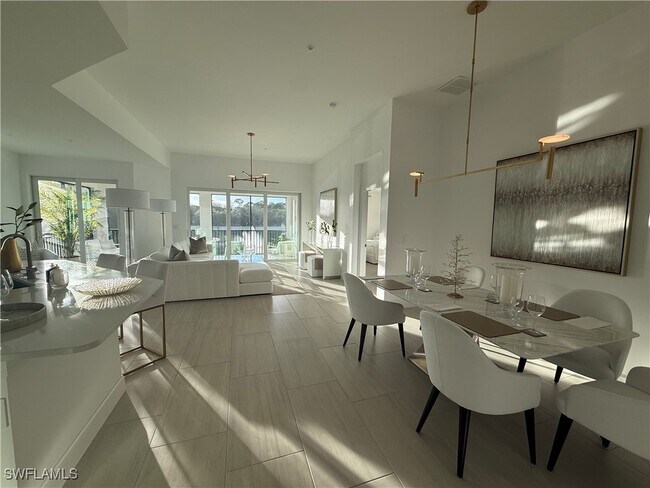 Building Photo - 16885 Fairgrove Way