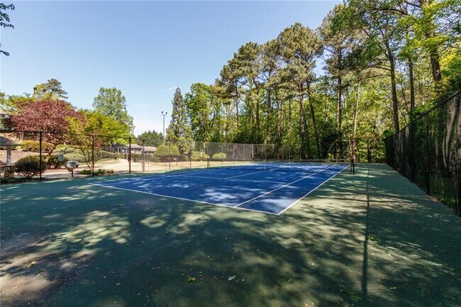 Building Photo - 3005 Seven Pines Ln