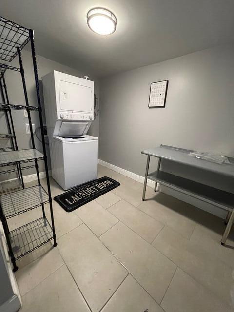 Building Photo - 919 Laurel Dr