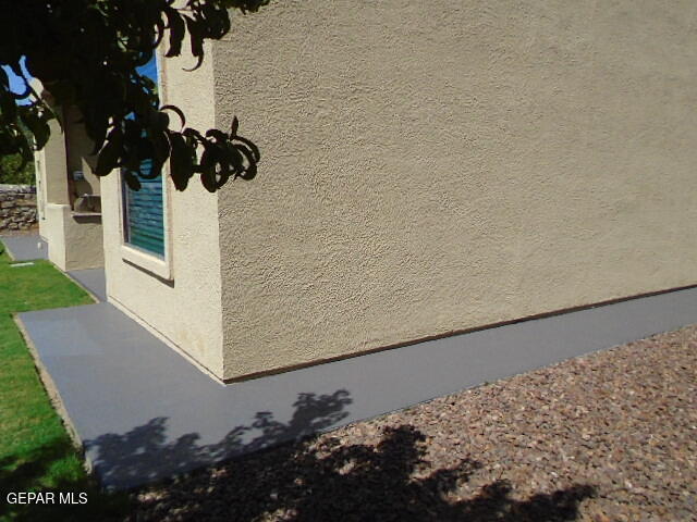 Building Photo - 7364 Brays Landing Drive