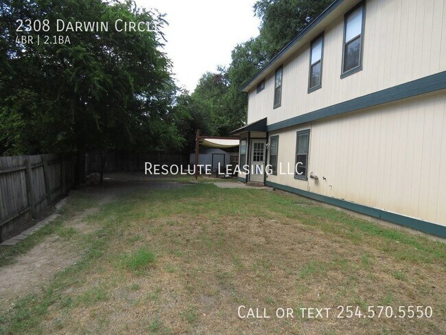 Building Photo - 2308 Darwin Cir