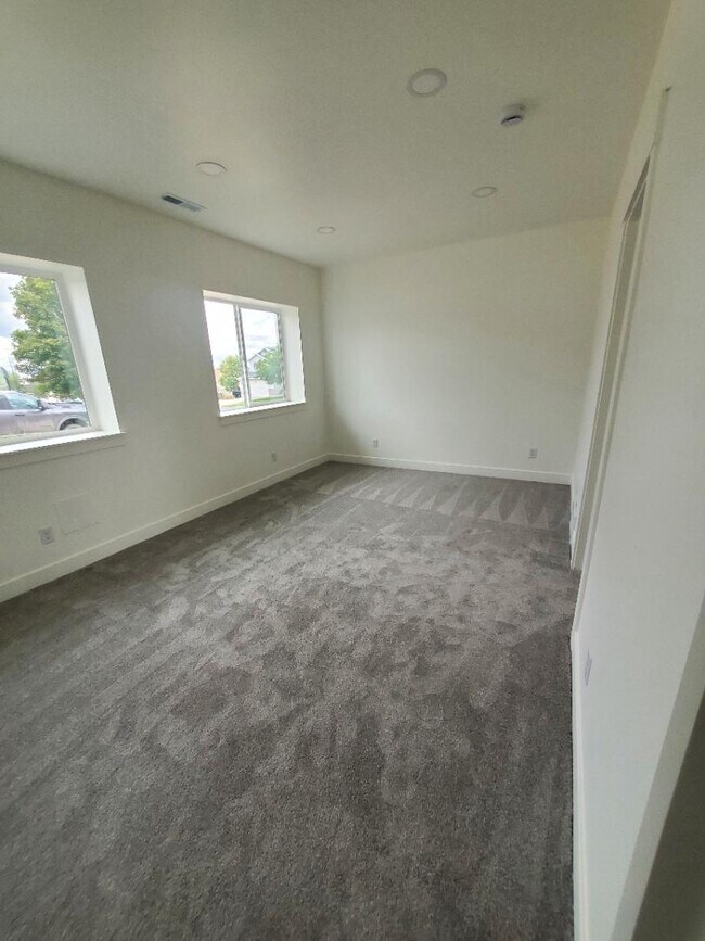 Building Photo - 5905 Jackling Way