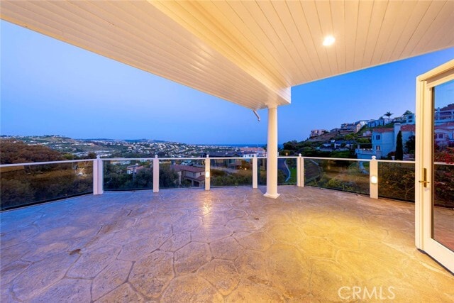 Building Photo - 12 San Remo