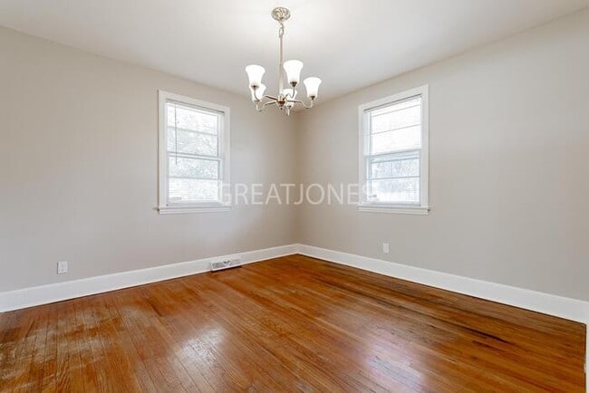 Building Photo - 1816 Leesburg Rd