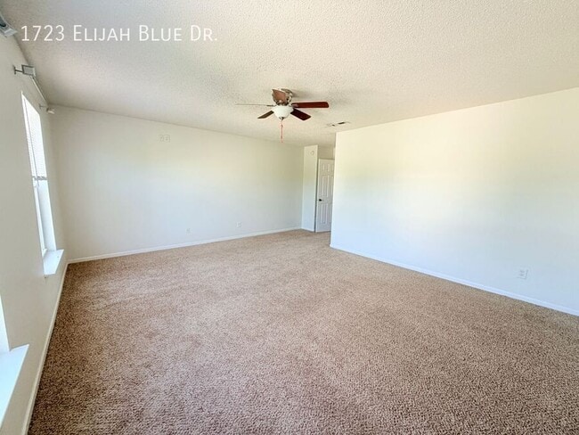 Building Photo - 1723 Elijah Blue Dr