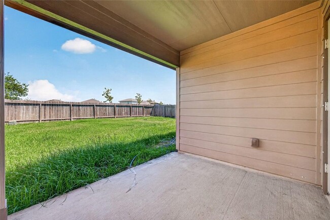 Building Photo - 8043 Black Forest Ln